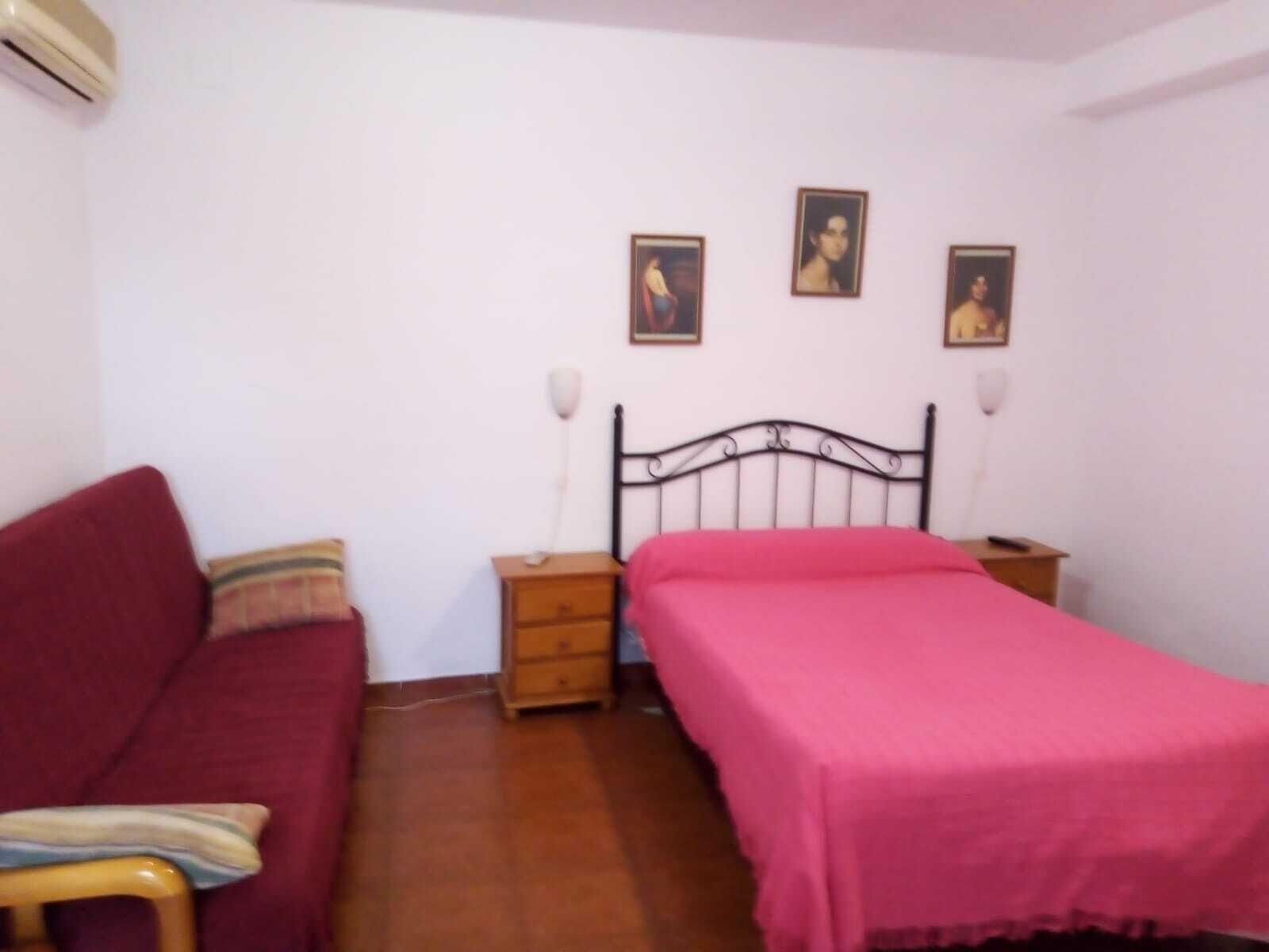 Hostal Alcazar — Photos 3
